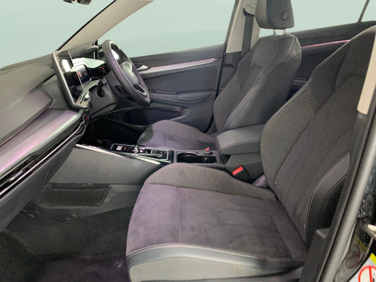 Used Volkswagen Golf 2025 for sale - 77485154: Photo 4