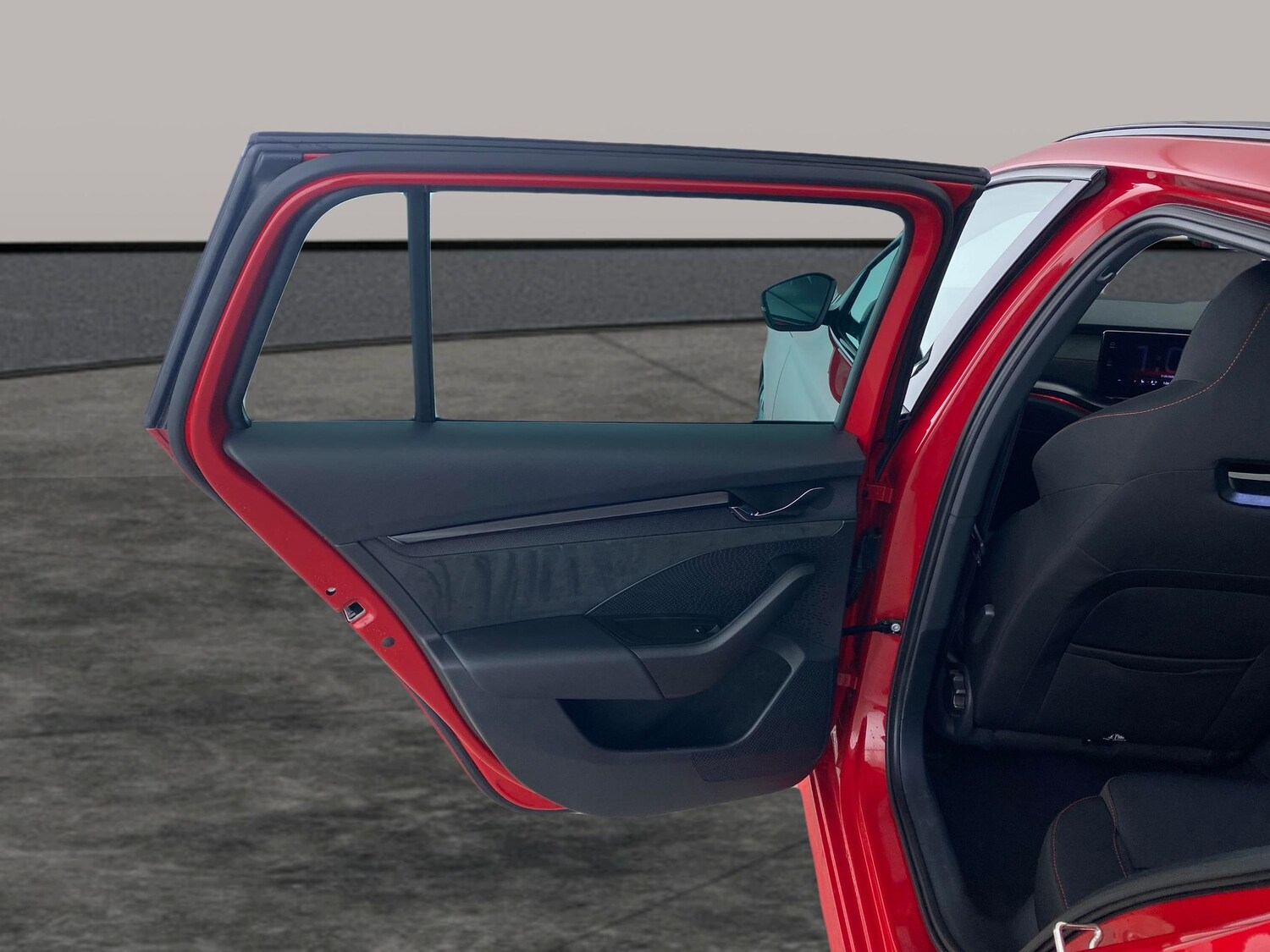 Used Skoda Octavia 2023 for sale - 77916928: Photo 24