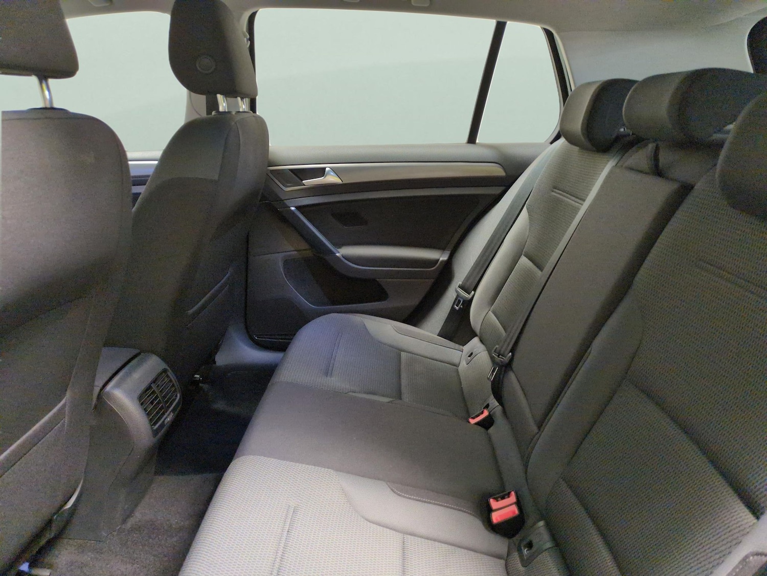 Used Volkswagen Golf 2020 for sale - 77569902: Photo 24