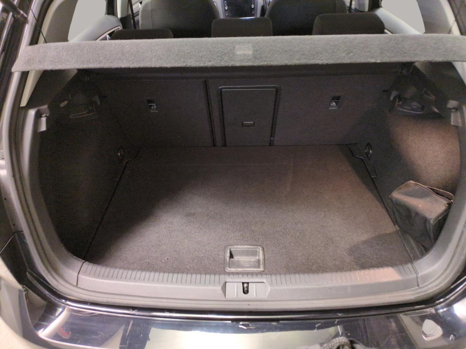 Used Volkswagen Golf 2020 for sale - 77569902: Photo 30