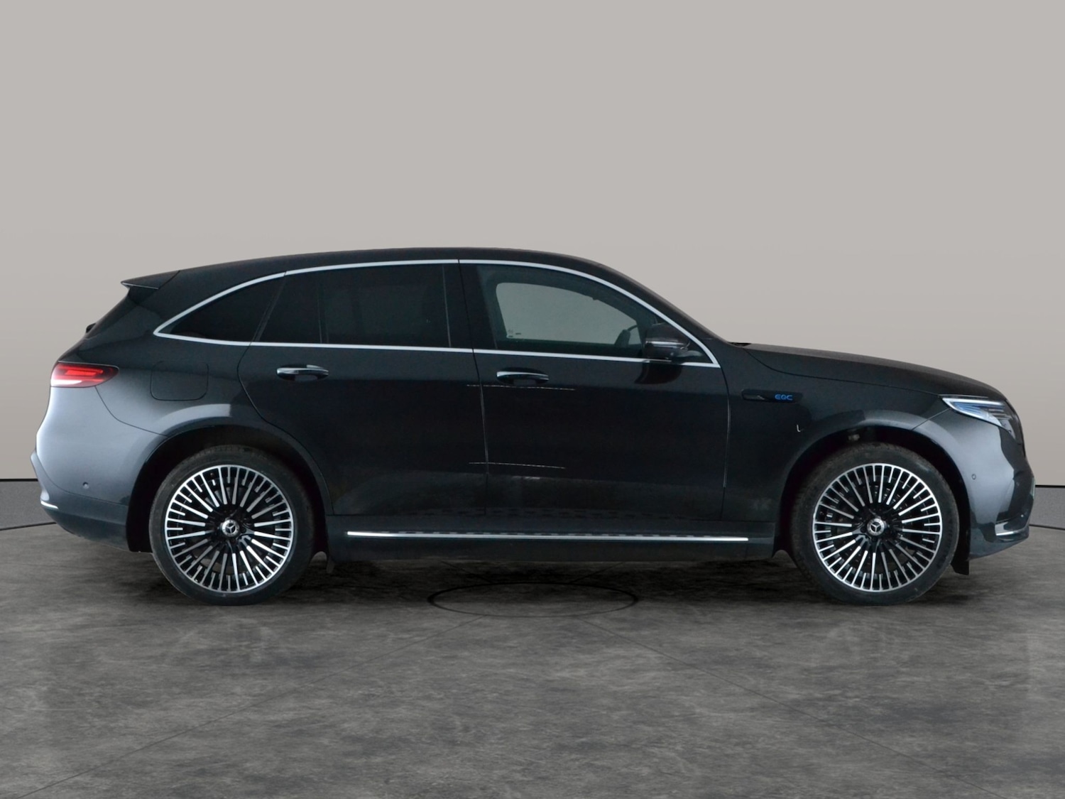 Used Mercedes-Benz EQC 2022 for sale - 77665457: Photo 10