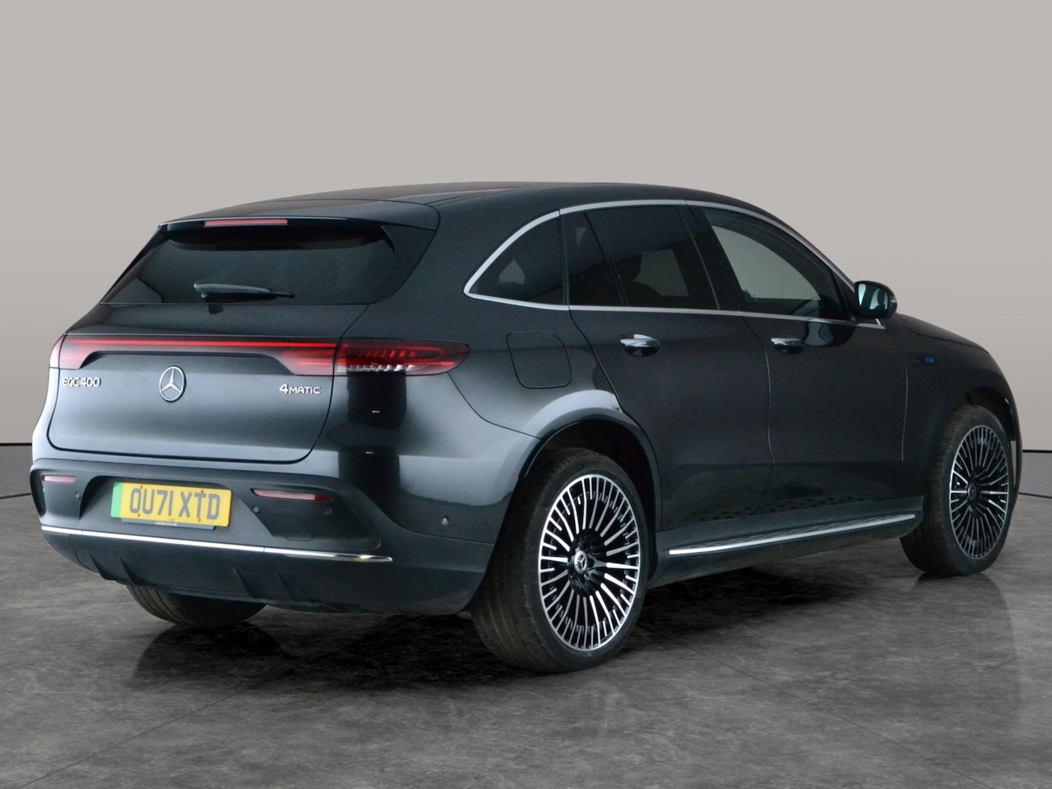 Used Mercedes-Benz EQC 2022 for sale - 77665457: Photo 11