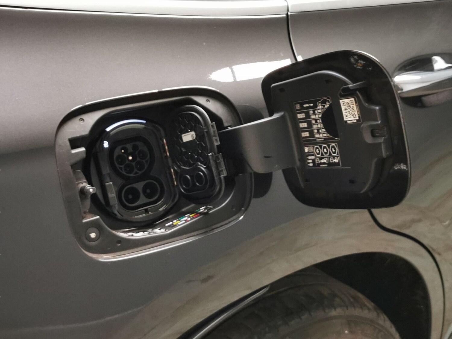 Used Mercedes-Benz EQC 2022 for sale - 77665457: Photo 30