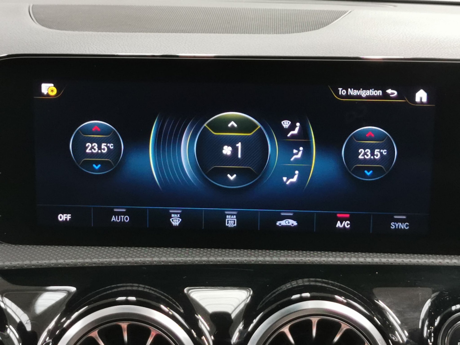 Used Mercedes-Benz CLA 2023 for sale - 77113903: Photo 18