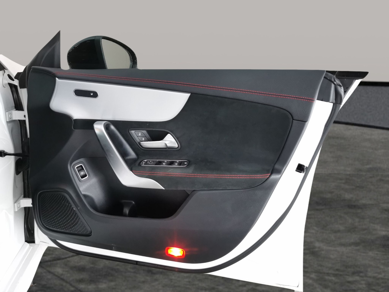 Used Mercedes-Benz CLA 2023 for sale - 77113903: Photo 30