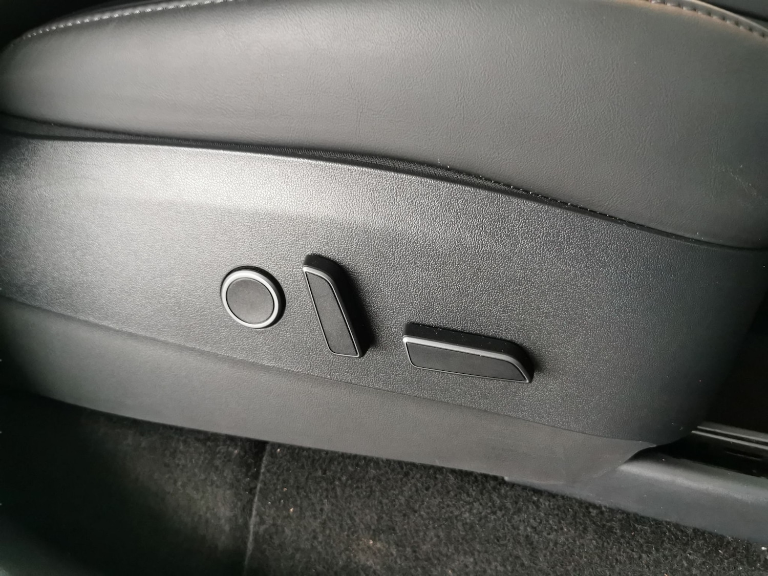 Used Tesla Model Y 2022 for sale - 77043663: Photo 23