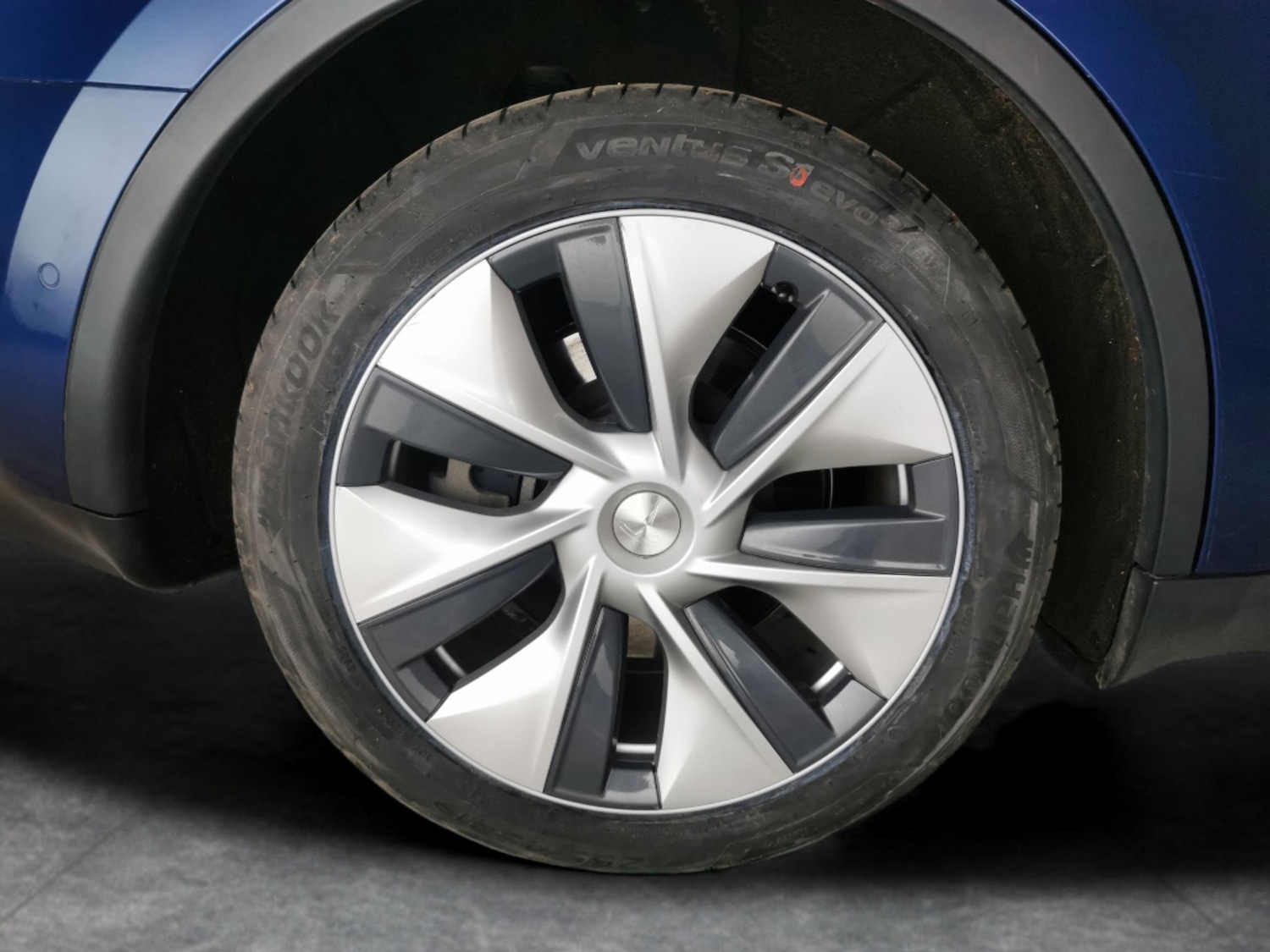 Used Tesla Model Y 2022 for sale - 77043663: Photo 28