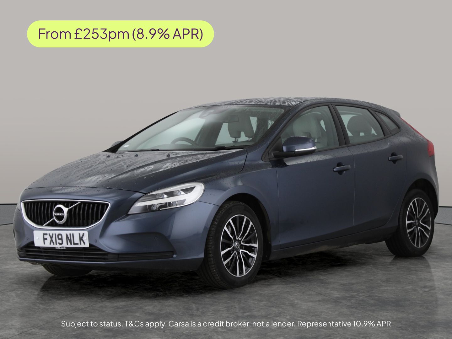 Used Volvo V40 2019 for sale - 77286102: Photo 1