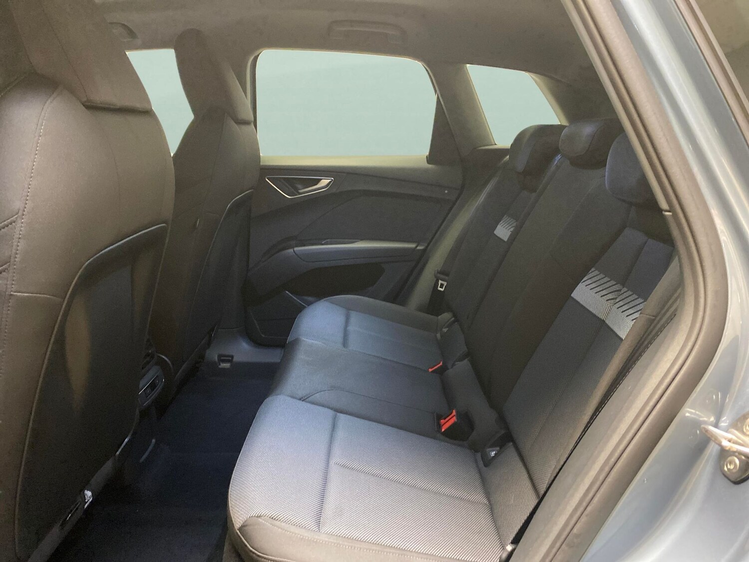 Used Audi Q4 e-tron 2023 for sale - 77829803: Photo 25