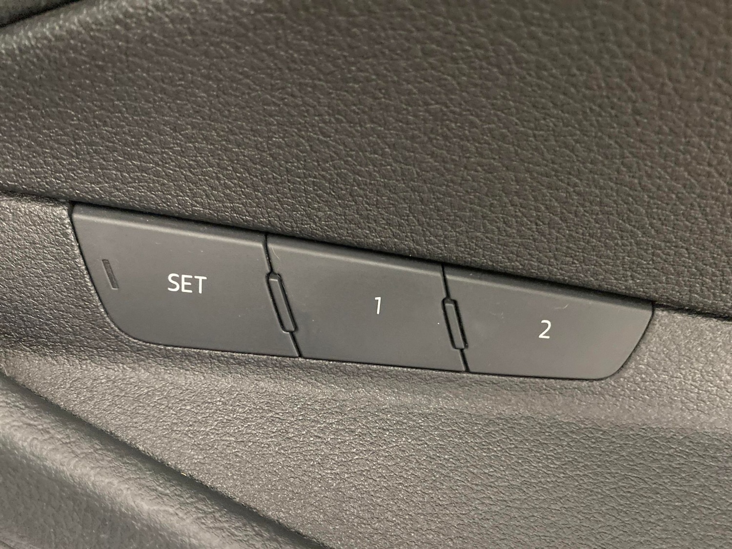 Used Audi e-tron 2022 for sale - 77932385: Photo 14