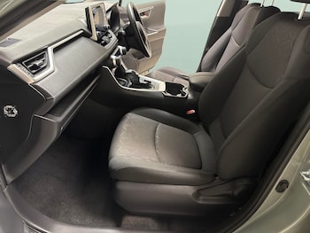 Used Toyota RAV4 2021 for sale - 78949139: Photo