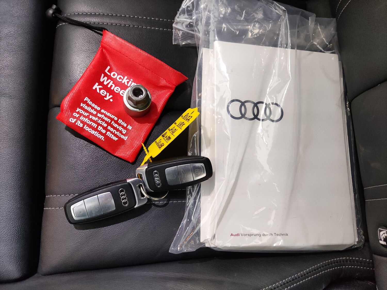 Used Audi Q4 e-tron 2022 for sale - 78103936: Photo 36