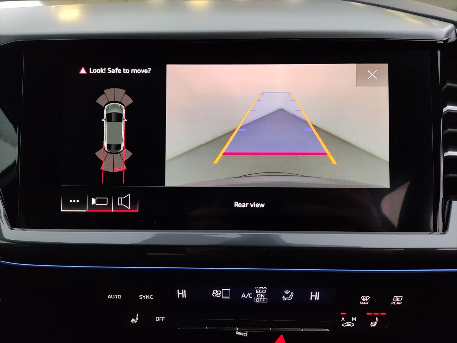 Used Audi Q4 e-tron 2022 for sale - 78103936: Photo 6