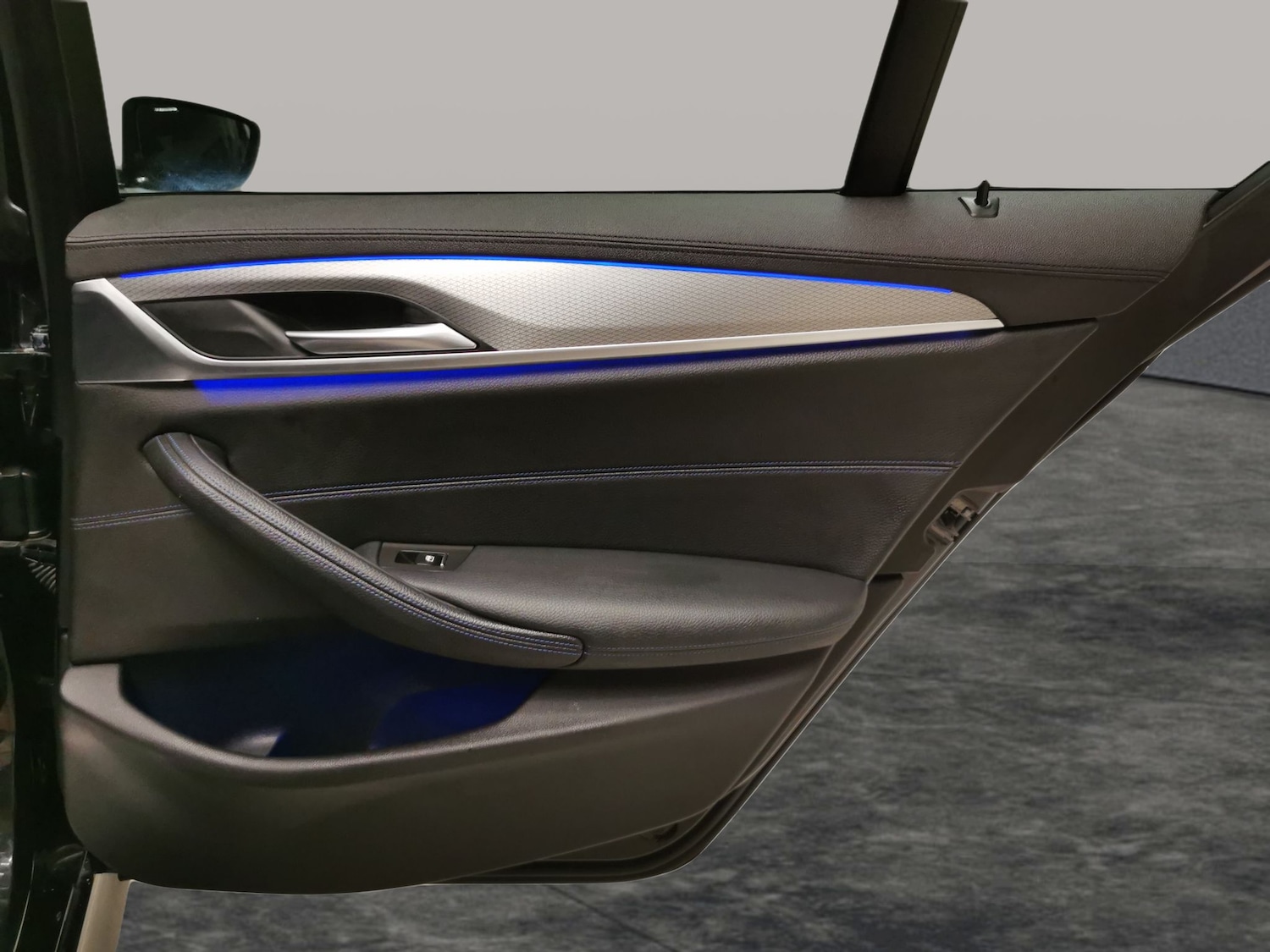 Used BMW 5 Series 2020 for sale - 76400952: Photo 38