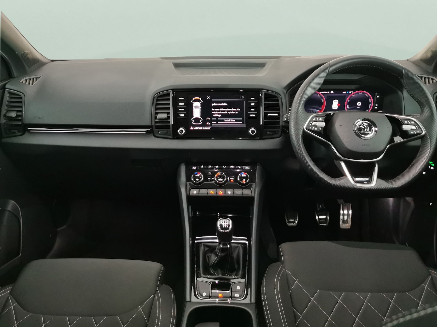 Used Skoda Karoq 2024 for sale - 77272028: Photo 8