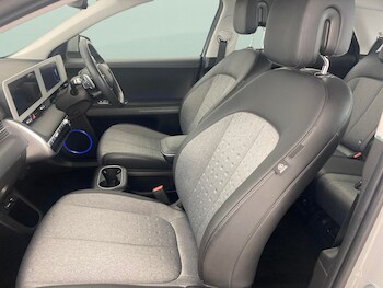 Used Hyundai IONIQ 5 2023 for sale - 76222443: Photo 4