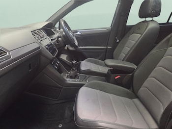 Used Volkswagen Tiguan 2018 for sale - 79499349: Photo