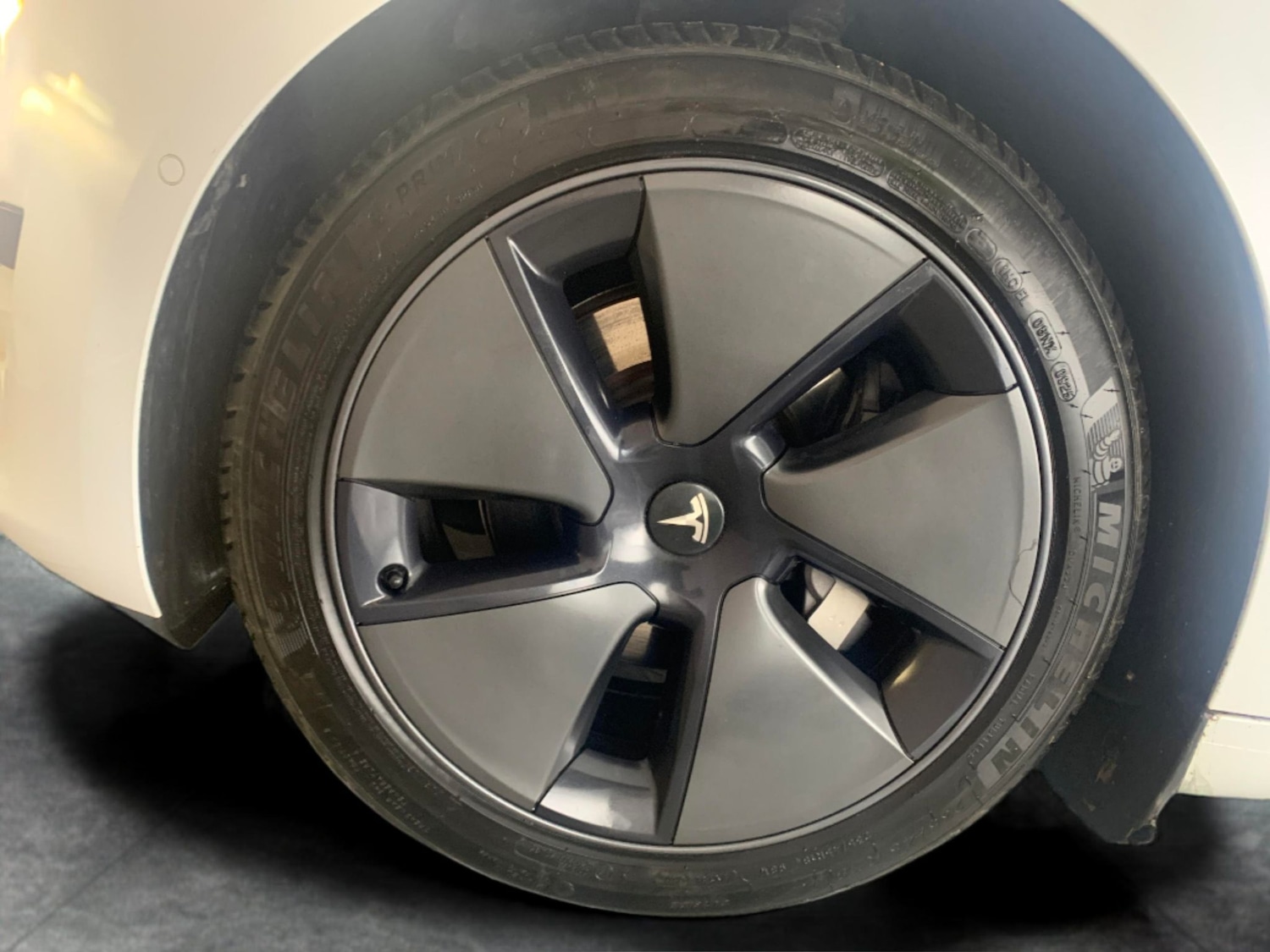 Used Tesla Model 3 2021 for sale - 76915411: Photo 25