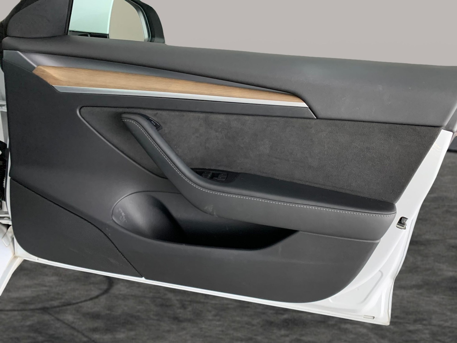 Used Tesla Model 3 2021 for sale - 76915411: Photo 32