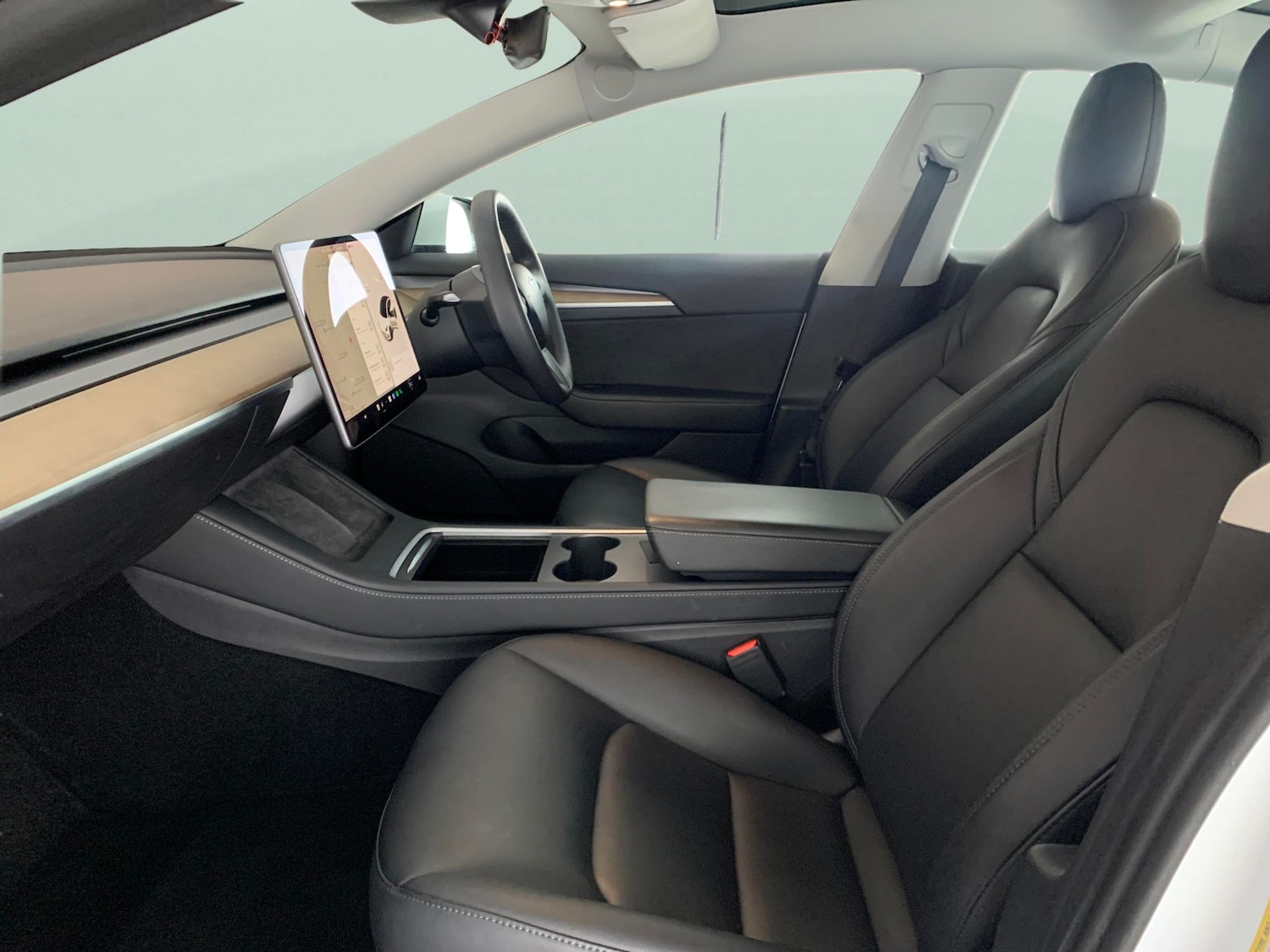 Used Tesla Model 3 2021 for sale - 76915411: Photo 4