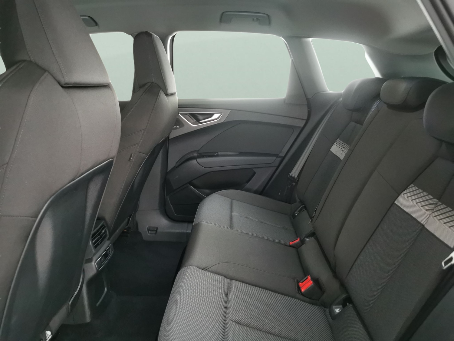 Used Audi Q4 e-tron 2023 for sale - 77979371: Photo 26