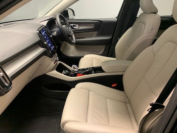 Used Volvo XC40 2022 for sale - 78542842: Photo