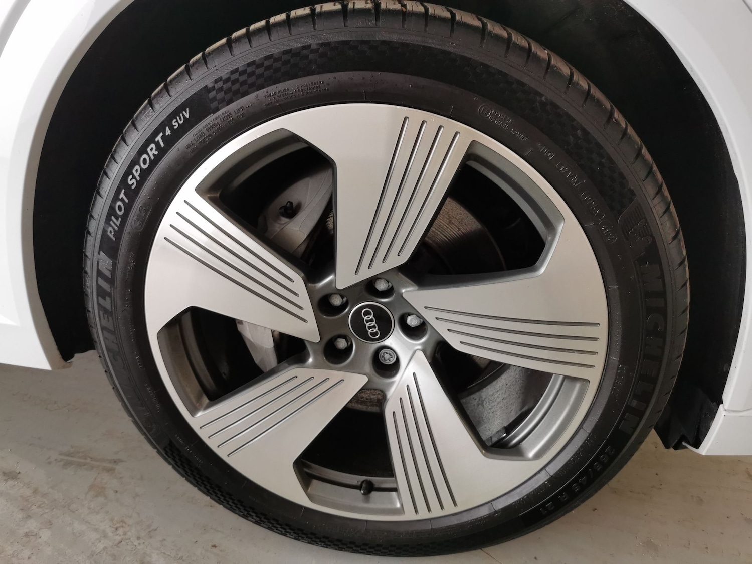 Used Audi e-tron 2022 for sale - 76171392: Photo 34