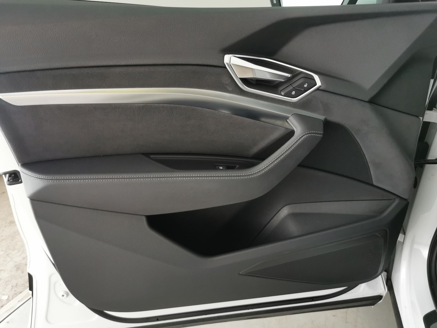 Used Audi e-tron 2022 for sale - 76171392: Photo 38