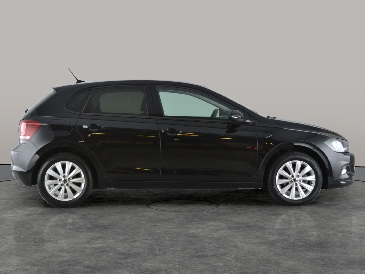 Used Volkswagen Polo 2021 for sale - 76636413: Photo 10