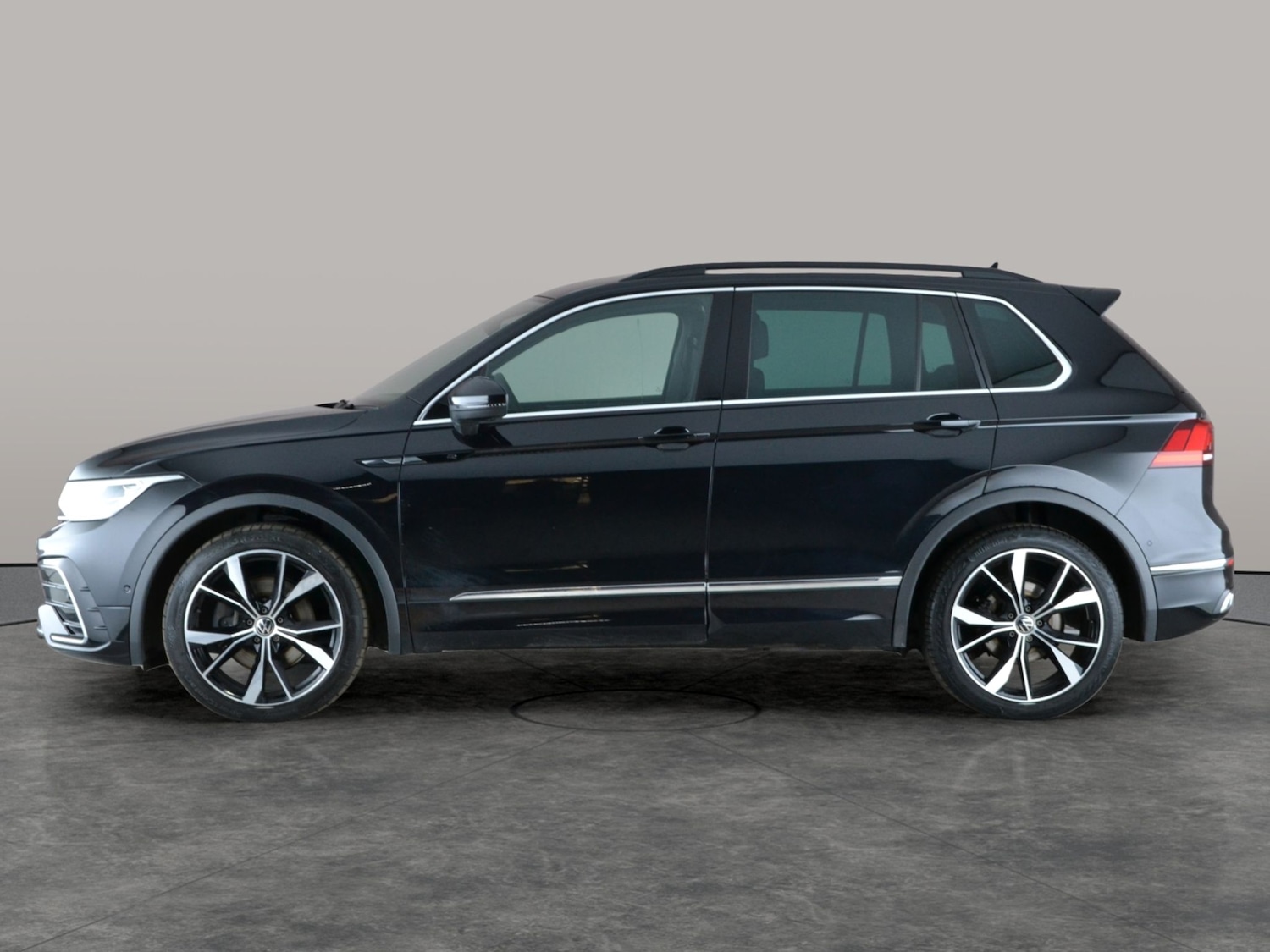 Used Volkswagen Tiguan 2022 for sale - 76940313: Photo 13