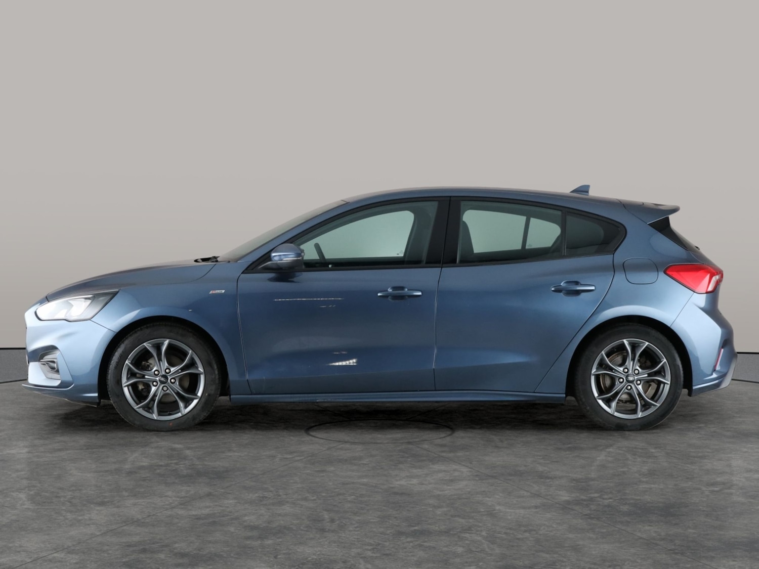 Used Ford Focus 2019 for sale - 76717830: Photo 12