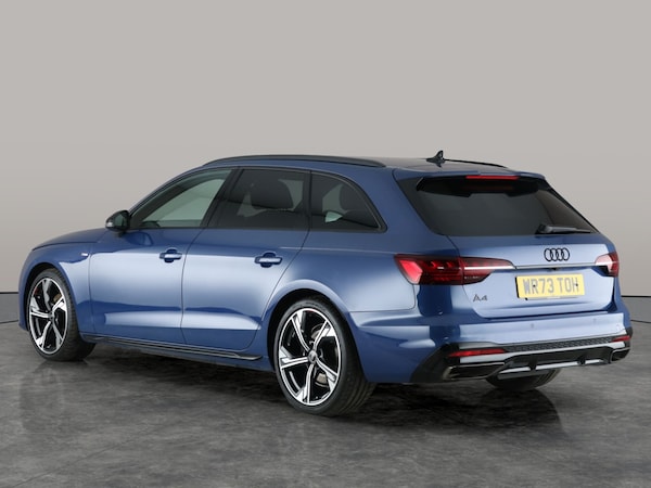 Used Audi A4 Avant 2023 for sale - 76332903: Photo 16