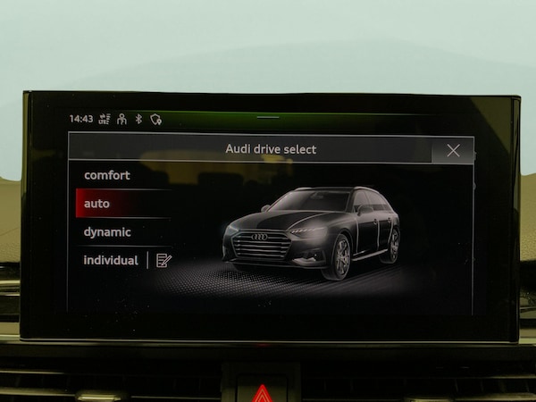 Used Audi A4 Avant 2023 for sale - 76332903: Photo 19