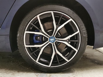 2021 - 3.0 545e 12kWh M Sport Saloon 4dr Petrol Plug-in Hybrid Steptronic xDrive E