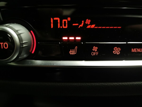 Used BMW 5 Series 2021 for sale - 76318399: Photo 21