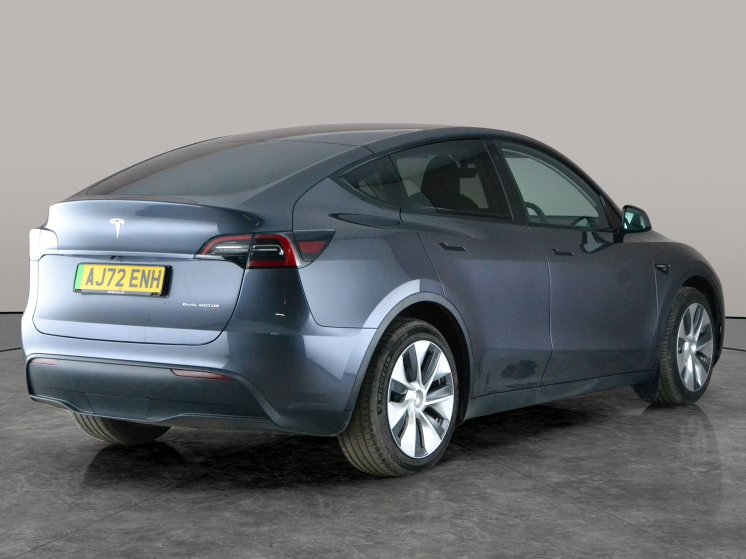 Used Tesla Model Y 2022 for sale - 77022041: Photo 12