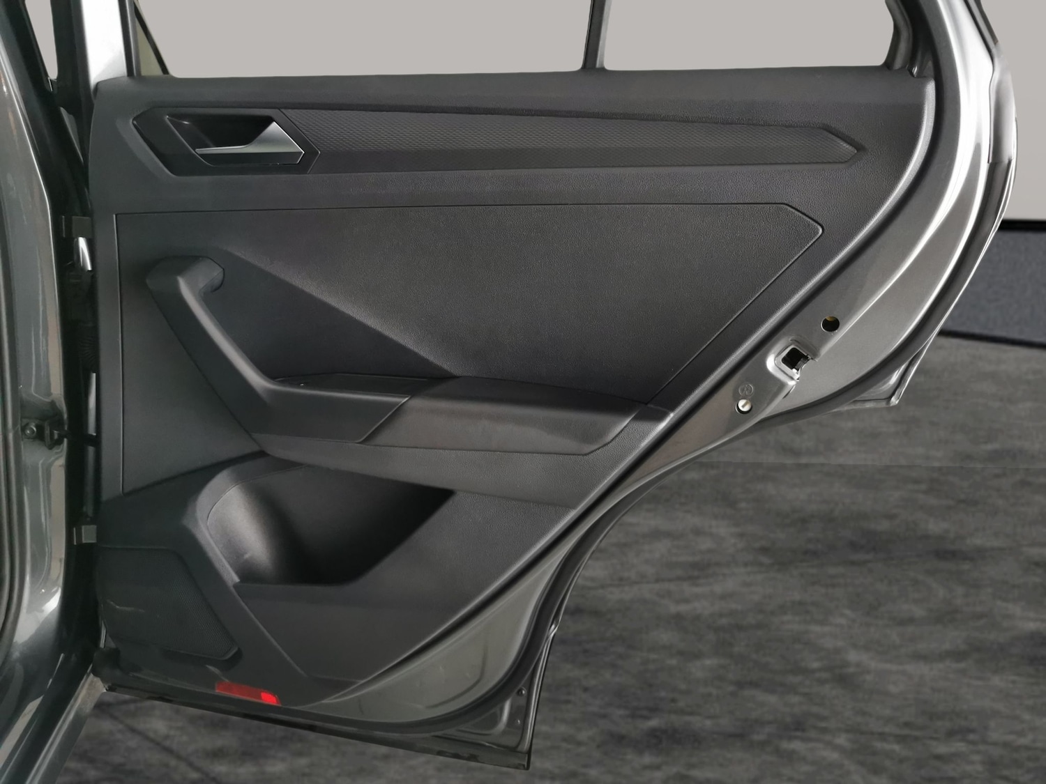 Used Volkswagen T-Roc for sale - 77298021: Photo 31