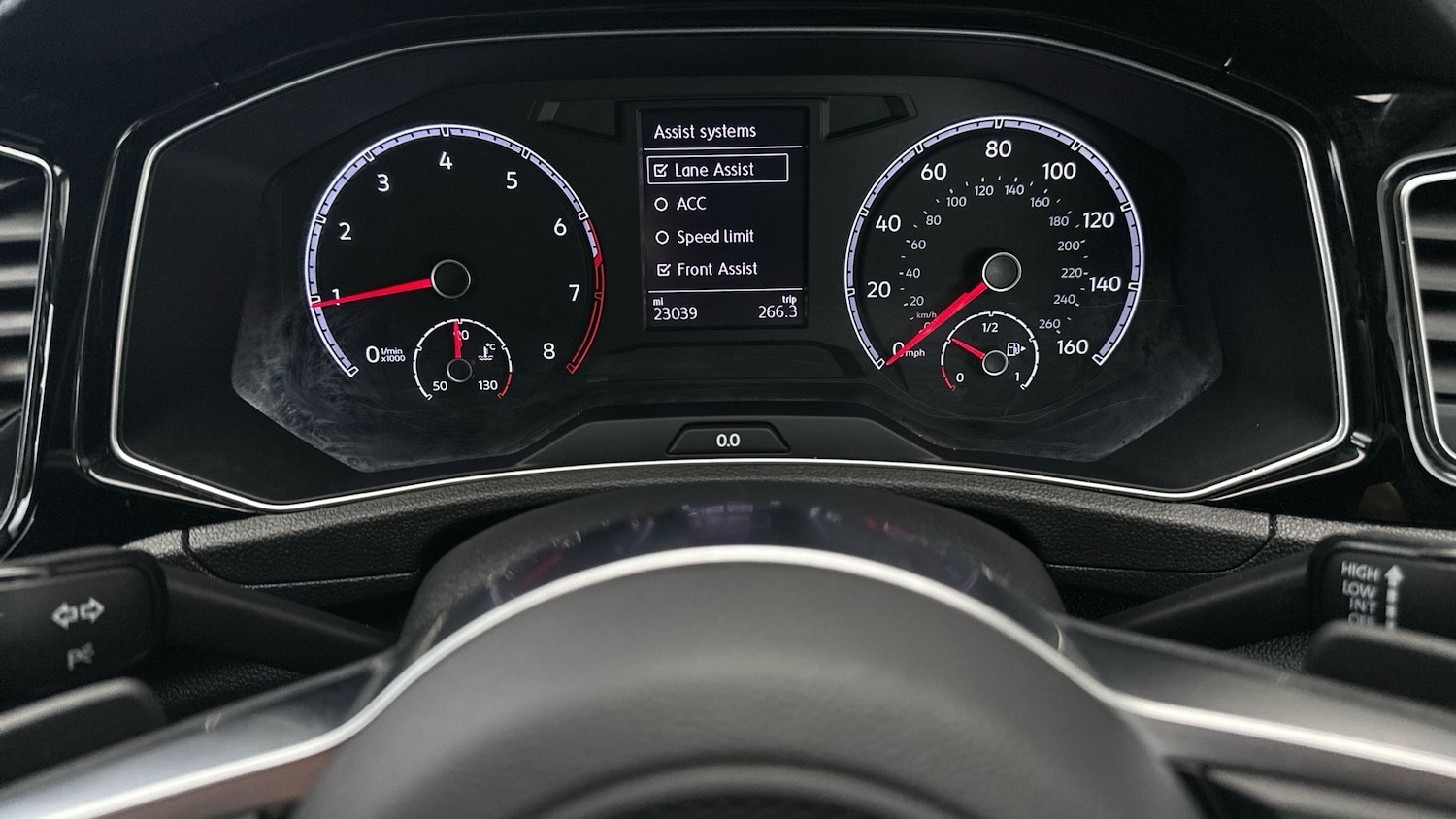 Used Volkswagen T-Roc 2022 for sale - 76480123: Photo 11