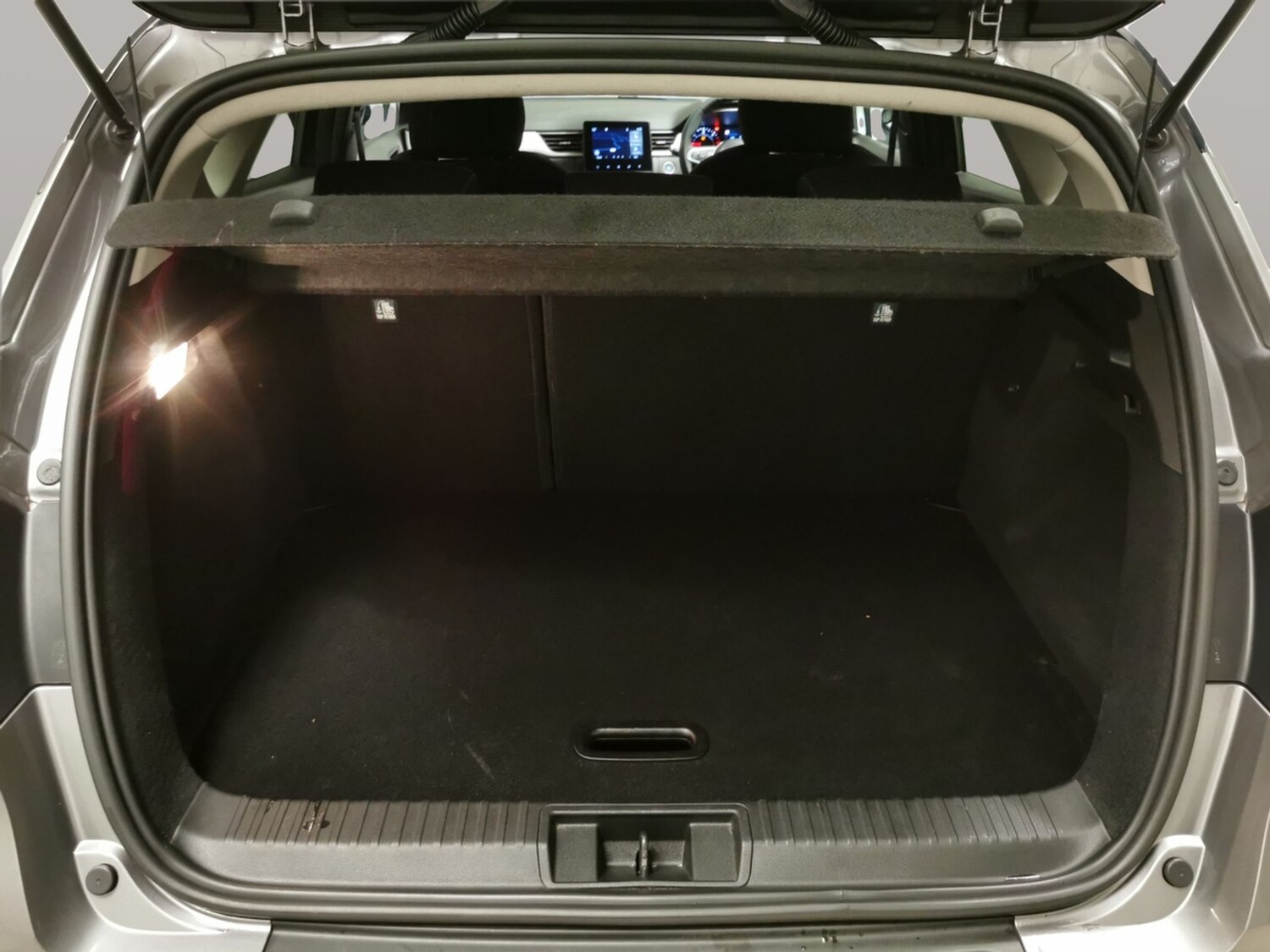 Used Renault Captur 2020 for sale - 77514017: Photo 38