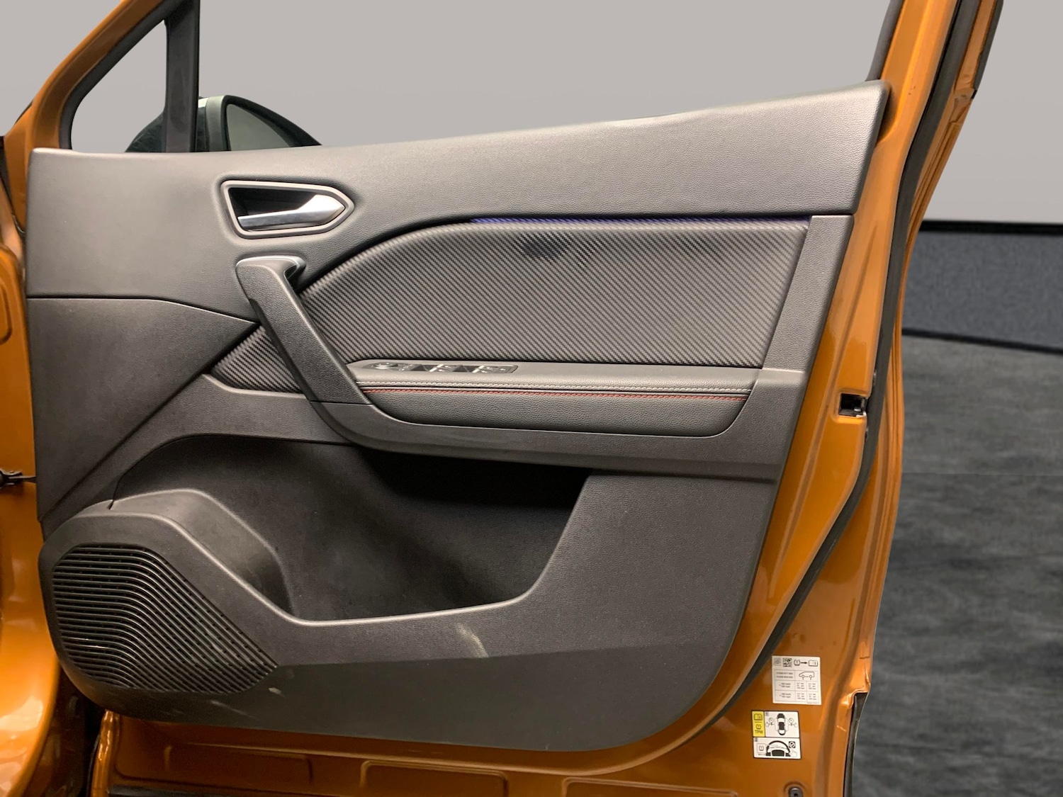 Used Renault Captur for sale - 77475483: Photo 28