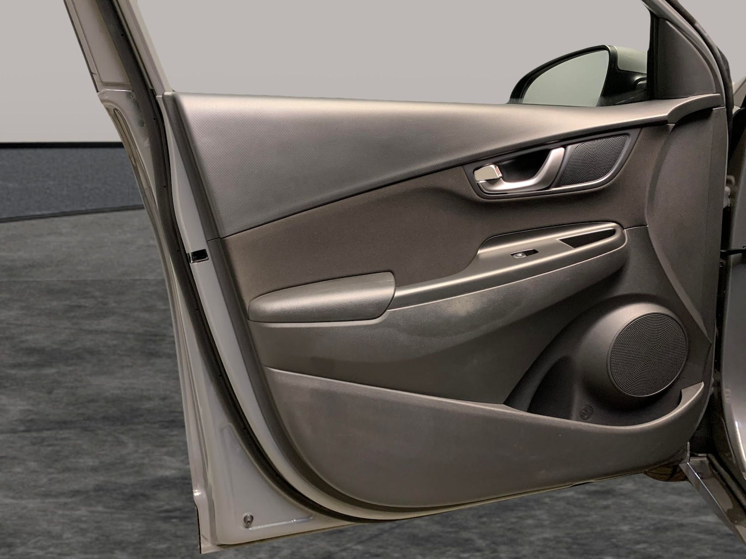 Used Hyundai KONA 2023 for sale - 77043680: Photo 25