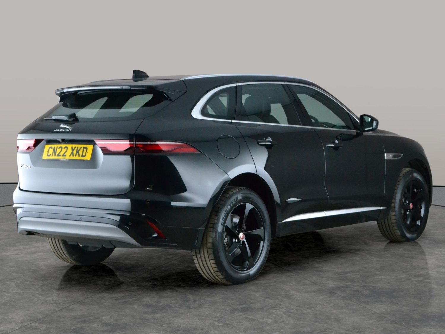 Used Jaguar F-Pace for sale - 77984699: Photo 11