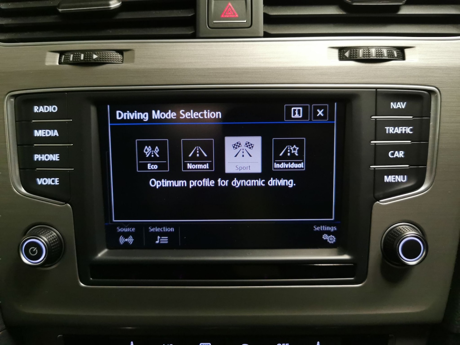 Used Volkswagen Golf 2017 for sale - 78000937: Photo 15