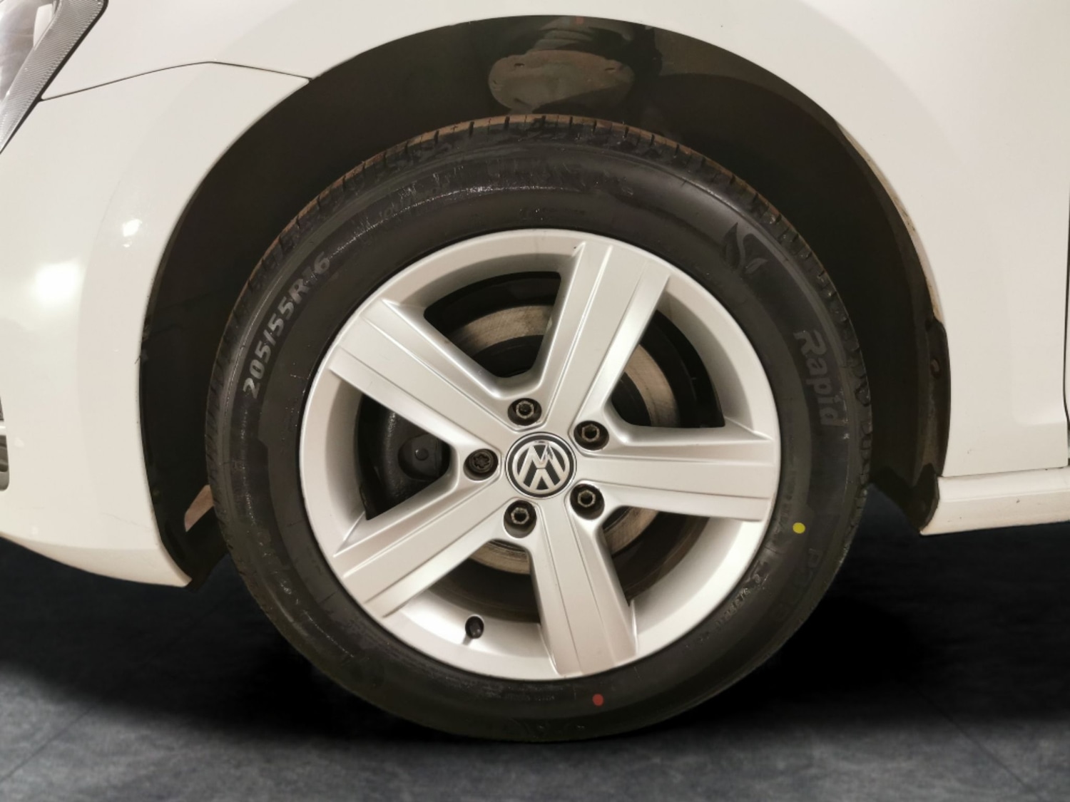 Used Volkswagen Golf 2017 for sale - 78000937: Photo 20