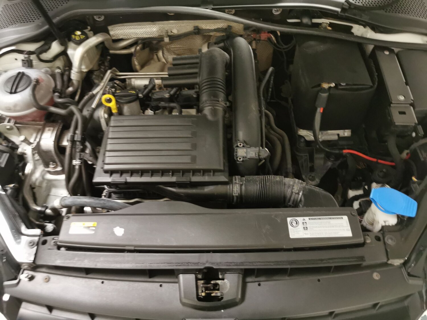 Used Volkswagen Golf 2017 for sale - 78000937: Photo 29