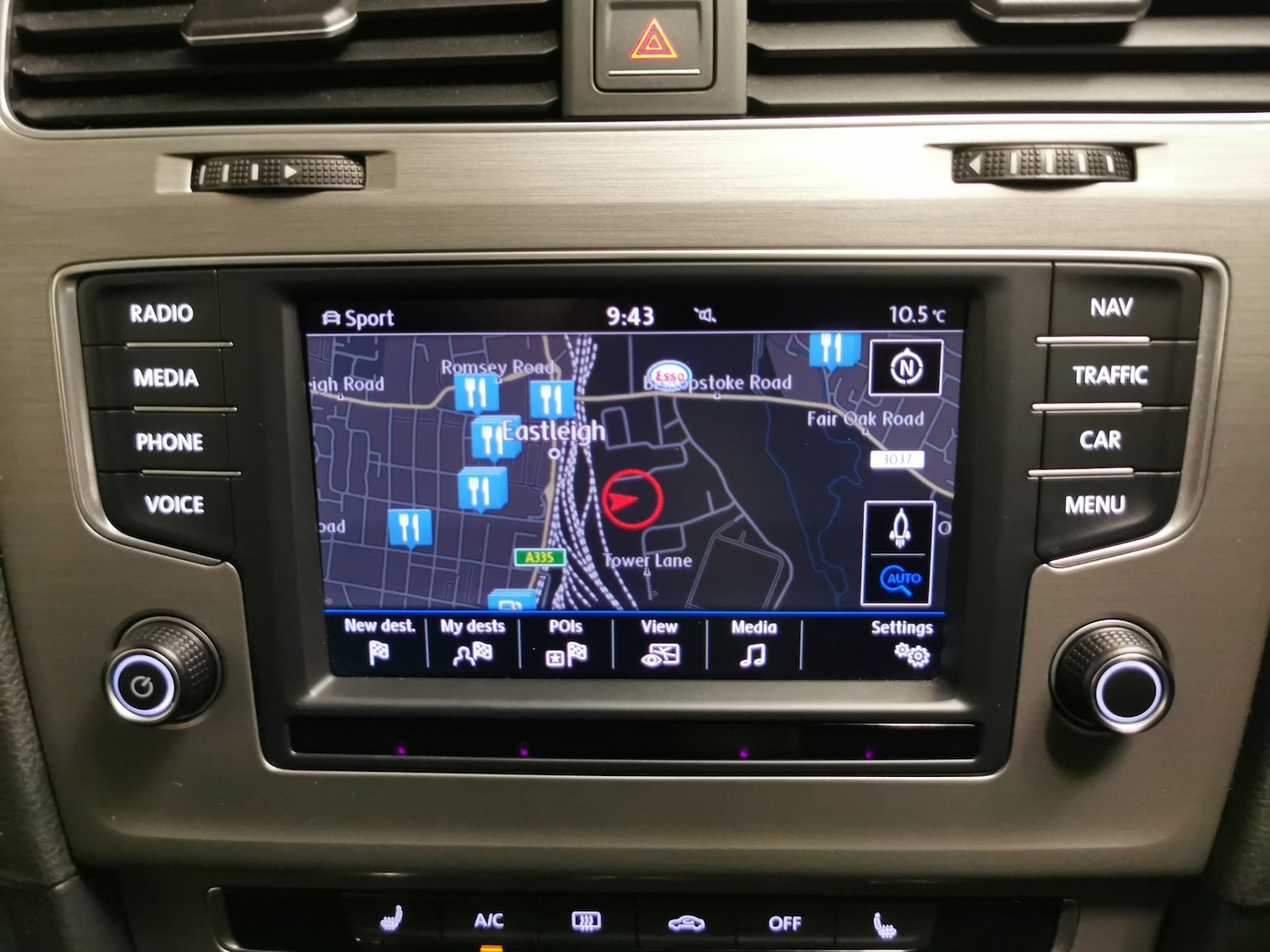 Used Volkswagen Golf 2017 for sale - 78000937: Photo 5