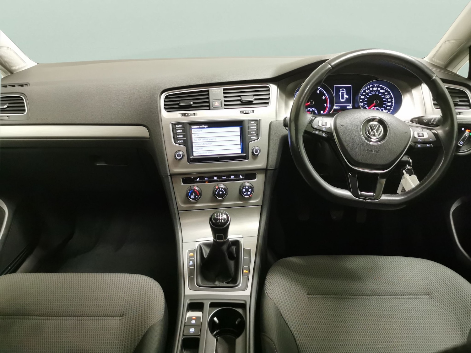 Used Volkswagen Golf 2017 for sale - 78000937: Photo 6