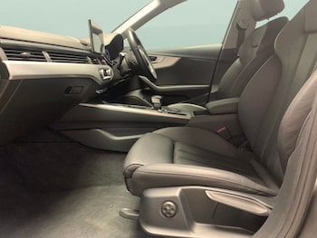 Used Audi A4 2020 for sale - 78700609: Photo