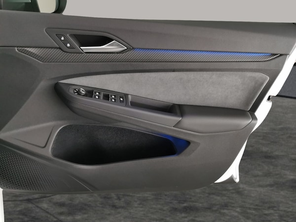 Used Volkswagen Golf 2023 for sale - 76344779: Photo 44