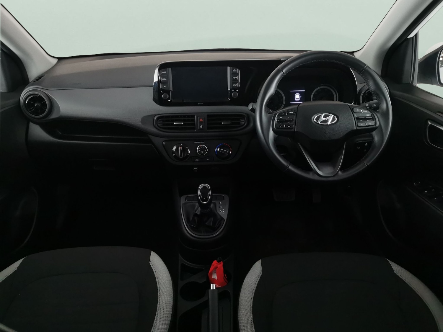 Used Hyundai i10 2022 for sale - 77069665: Photo 7